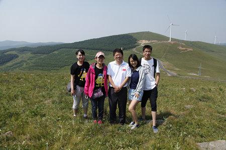 合影2_副本.jpg 合影2_副本.jpg